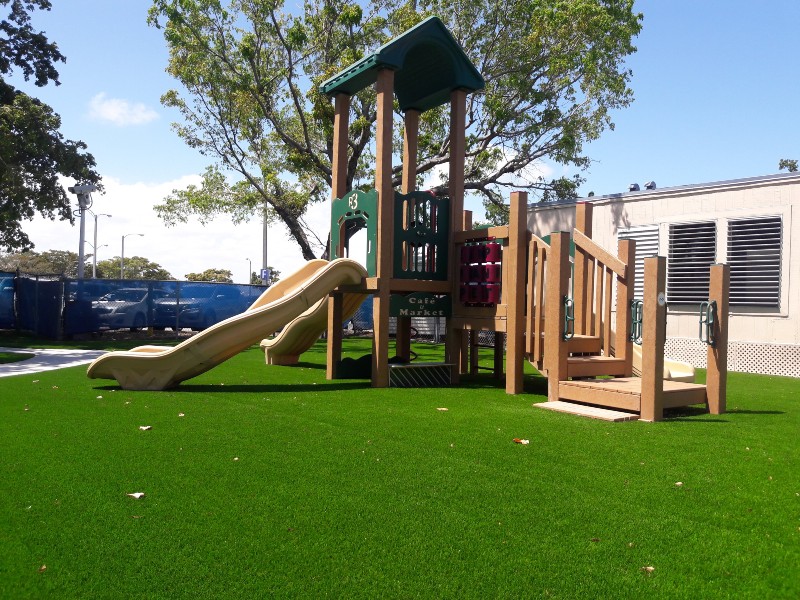 synthetic turf for playgrounds 