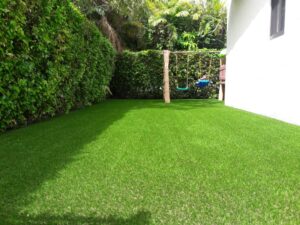 Synthetic grass for urban areas