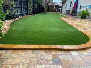 synthetic turf installers in Tampa Florida