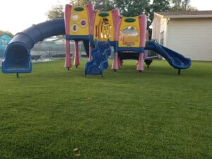 Fake-Grass-Playground-Turf (1)